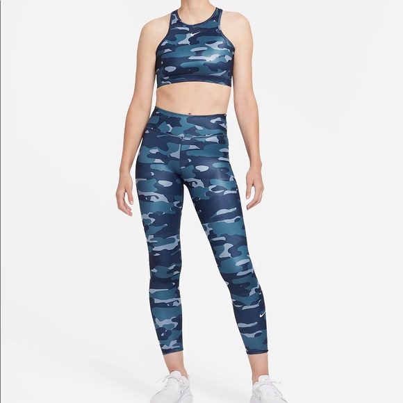 Super Sexy Women’s Nike Dri-Fit Sports Bra and Leggings Bundle, NWT - Picture 2 of 16